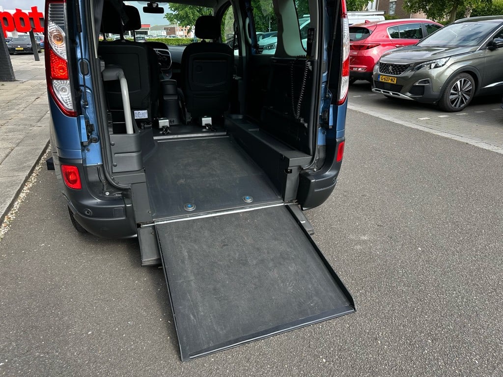 Renault Kangoo family 1.2 tce // rolstoelauto // automaat //