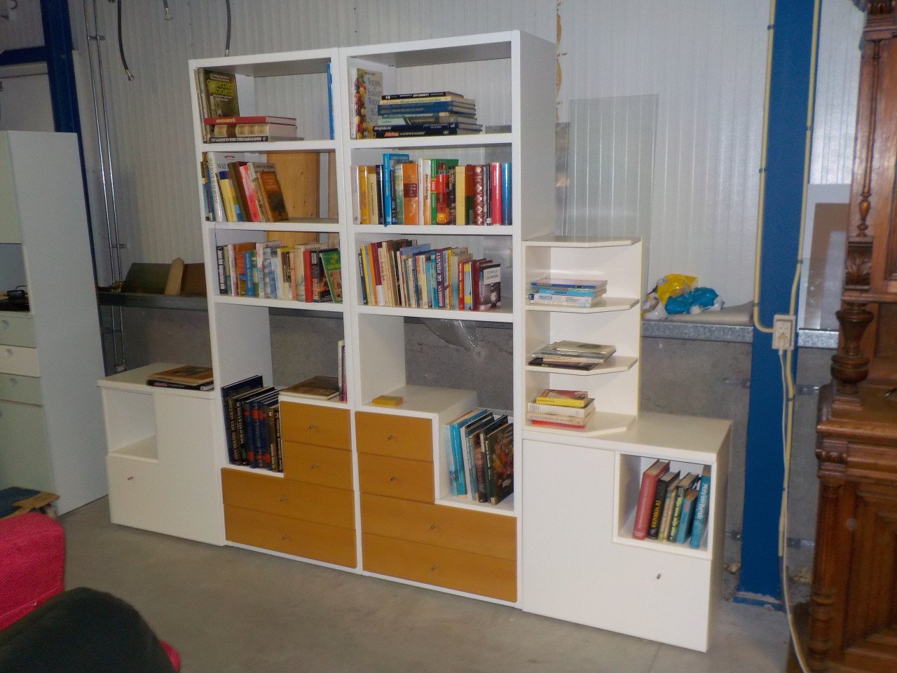 Hele mooie kwaliteit 5 delig open wandmeubel in zeer goede staat 290 x 215