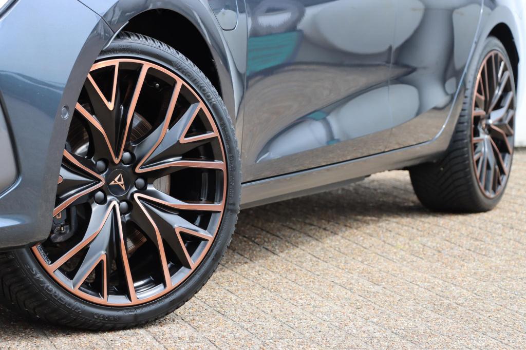 Cupra Leon Sportstourer 1.4 e-hybrid vz performance 245pk dsg6 | soh 95,5% 