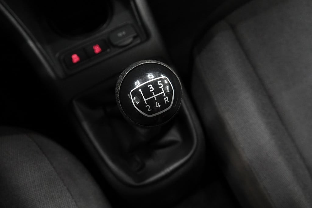 Volkswagen UP! 1.0 bmt move up! | cruise | bluetooth | airco |