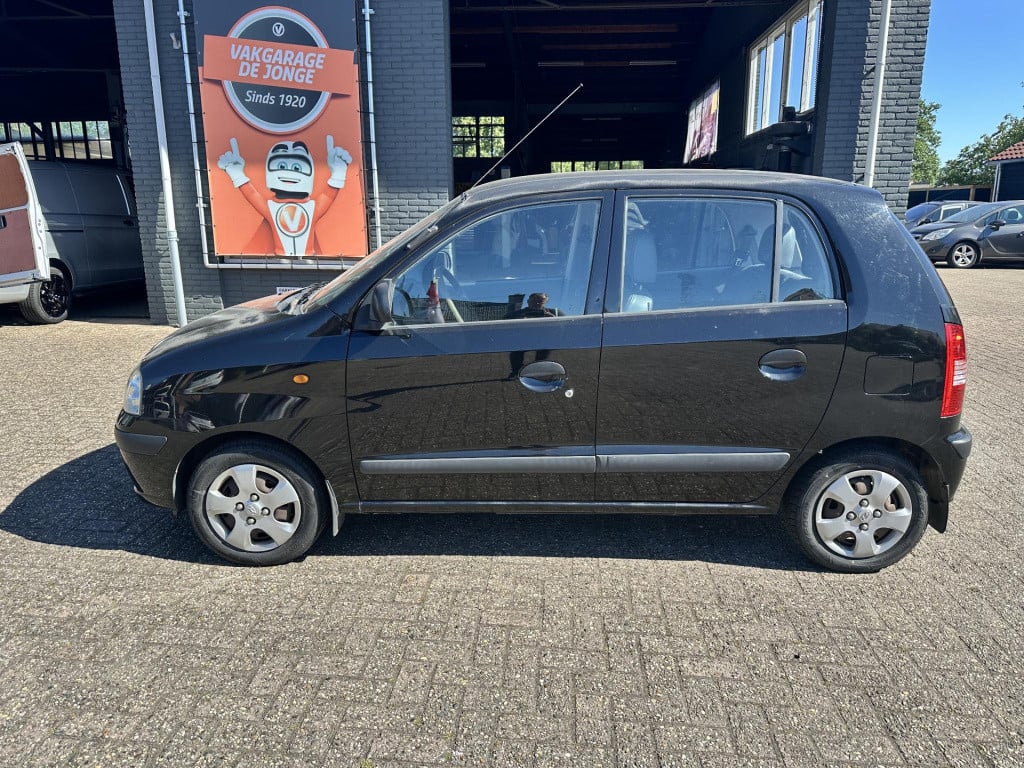 Hyundai Atos 1.1i active apk 05-2026
