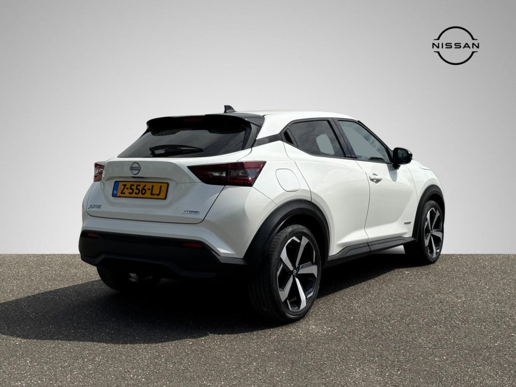Nissan Juke 1.6 hybrid tekna full options!