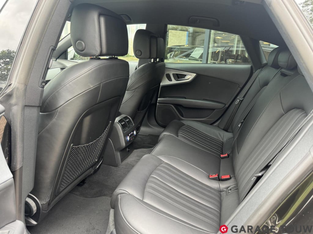 Audi A7 sportback 2.8 fsi quattro s edition orig. nl 95k km