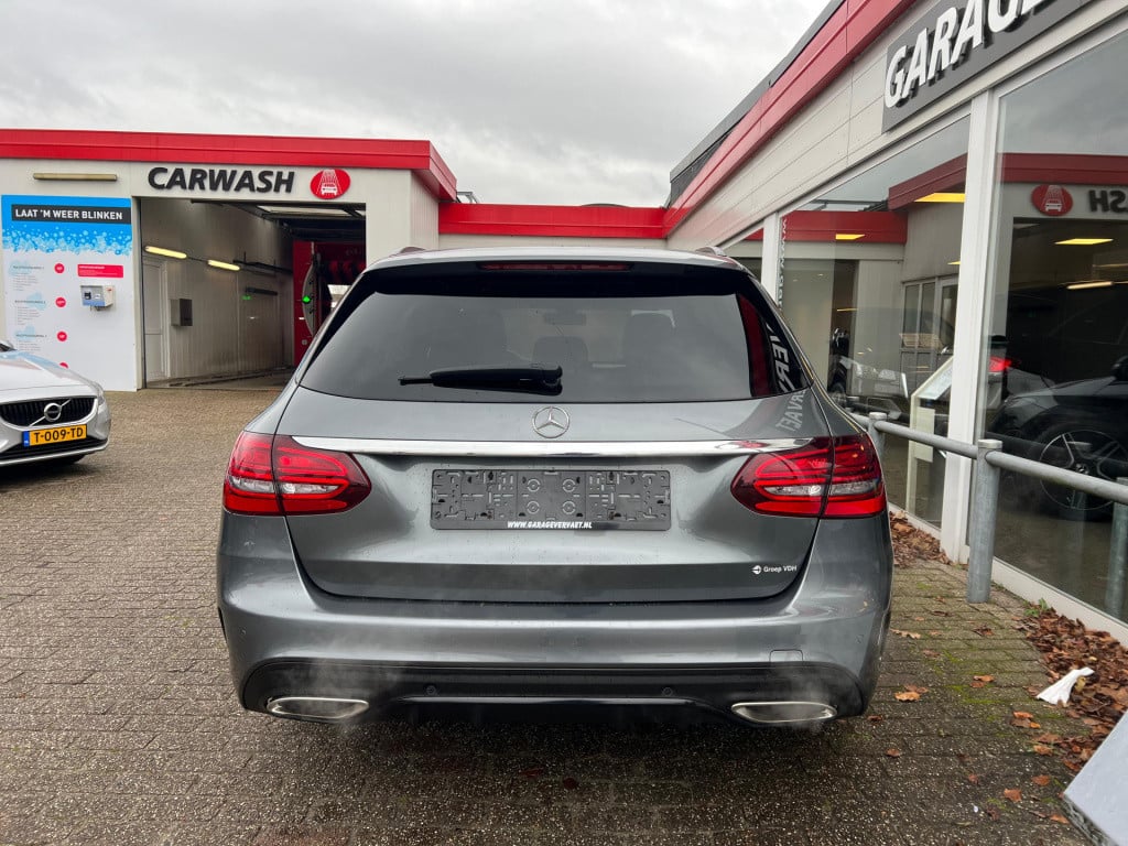 Mercedes-Benz C-Klasse estate 200 business solution amg