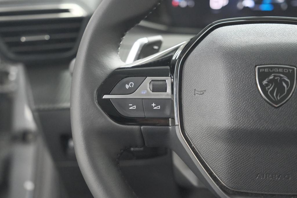 Peugeot 208 hybrid 110 e-dcs6 allure | stoelverwarming | apple carplay | pa