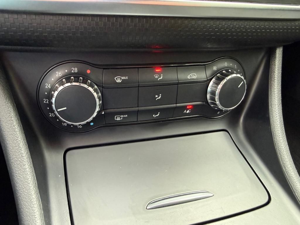 Mercedes-Benz A-Klasse 180 ambition