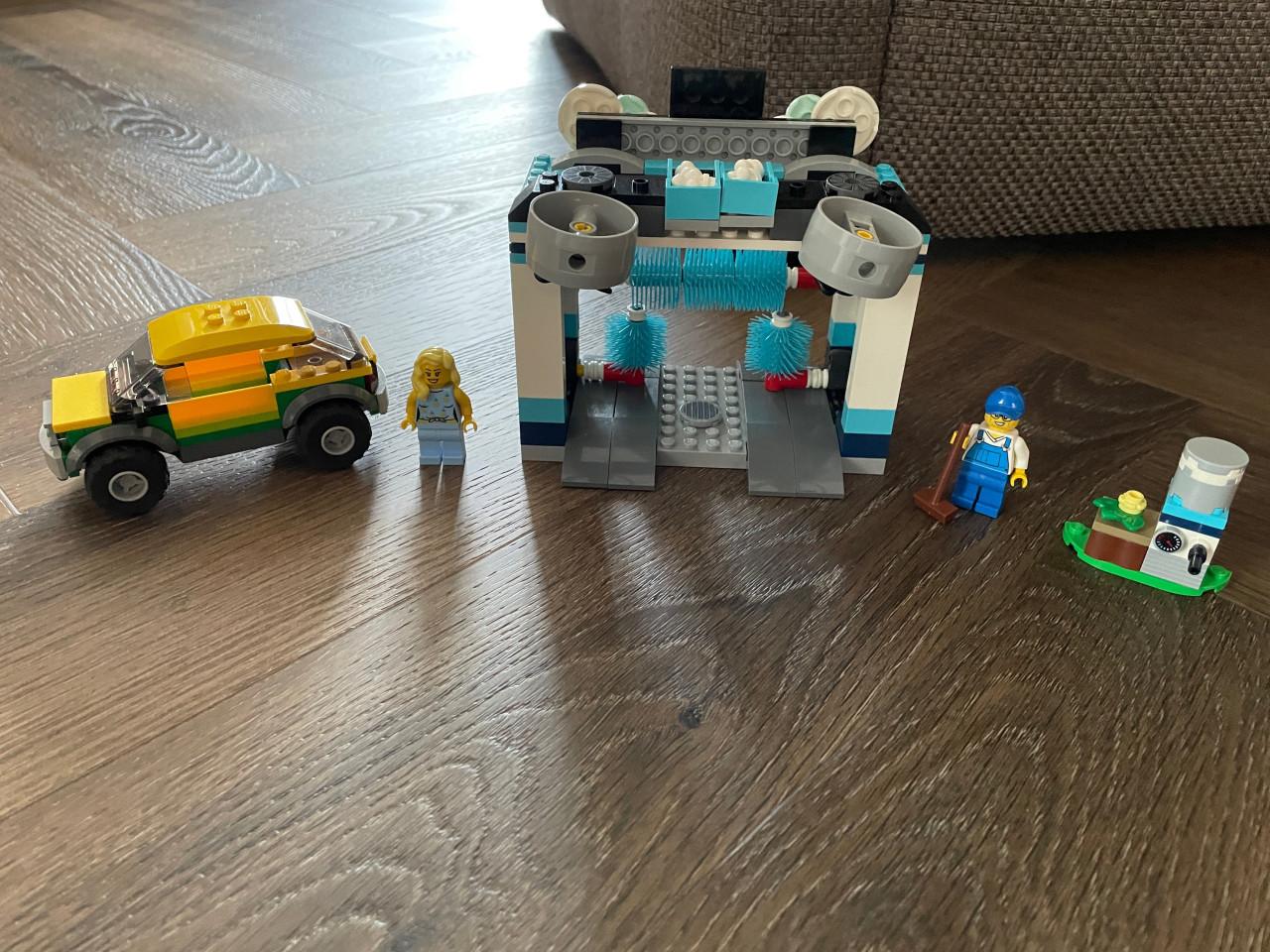 City lego: Autowasserette 60362
