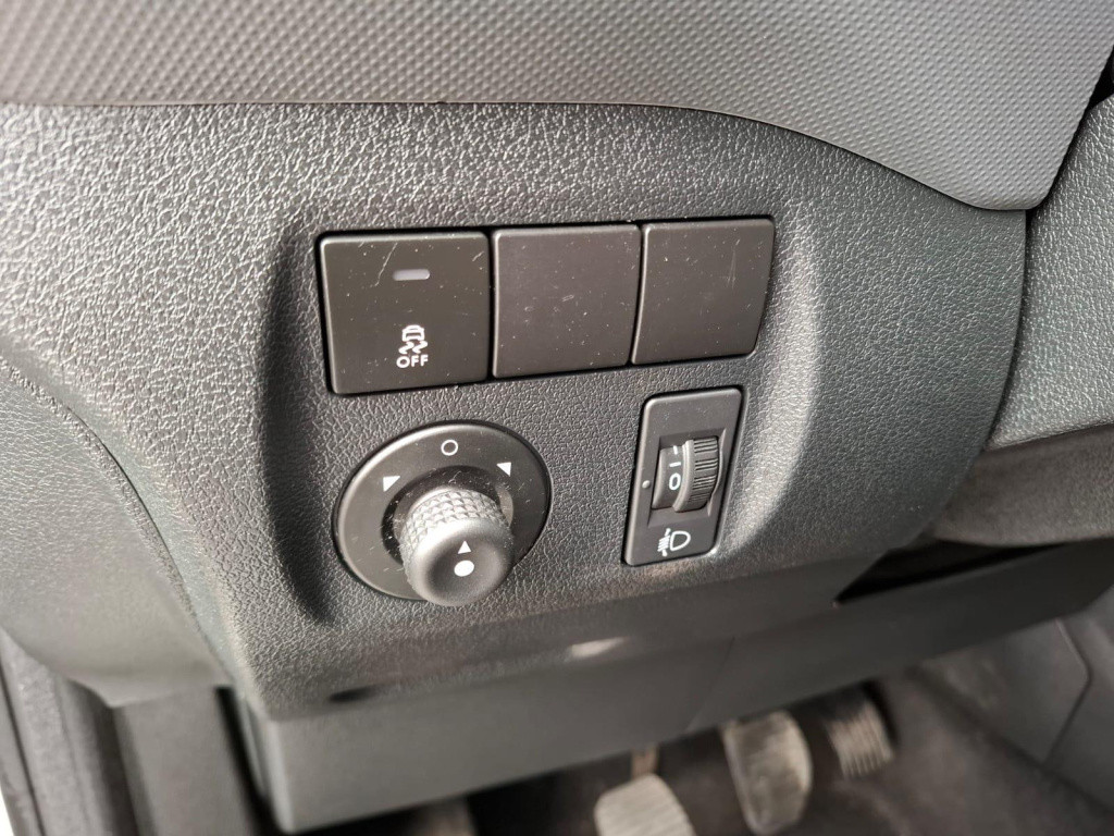 Citroen Berlingo 1.6 bluehdi 75 comfort airco / kasten inrichting / trekhaa