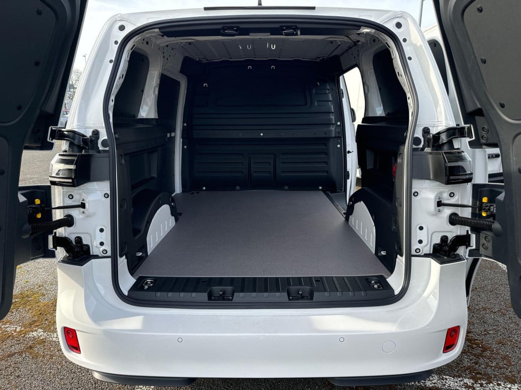 Volkswagen Id. Buzz Cargo bedrijfswagens cargo elektromotor 210 kw (286 pk)