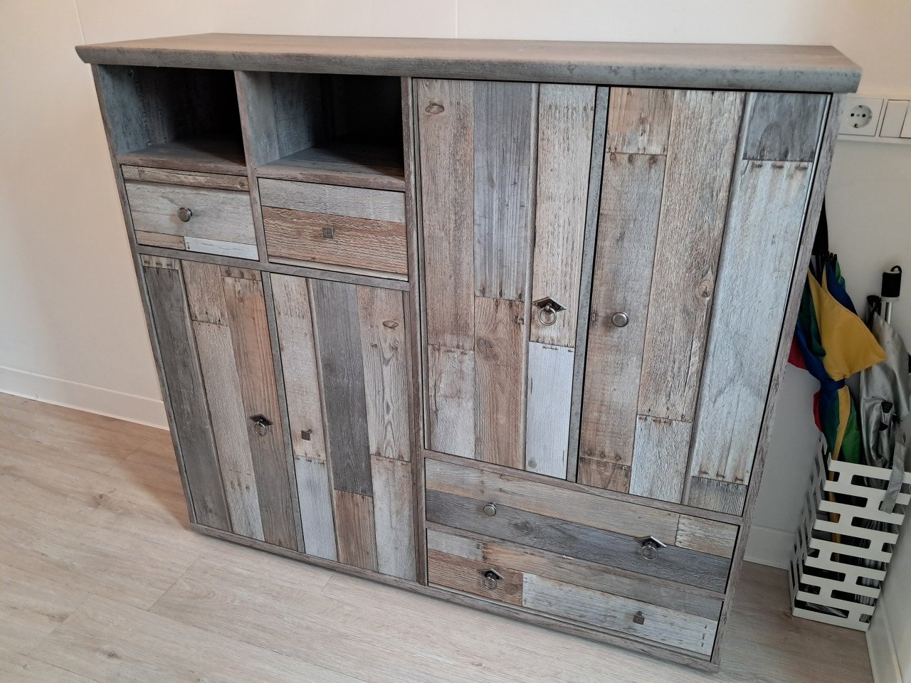 Schoenenkast / dressoir / garderobekast / opberger