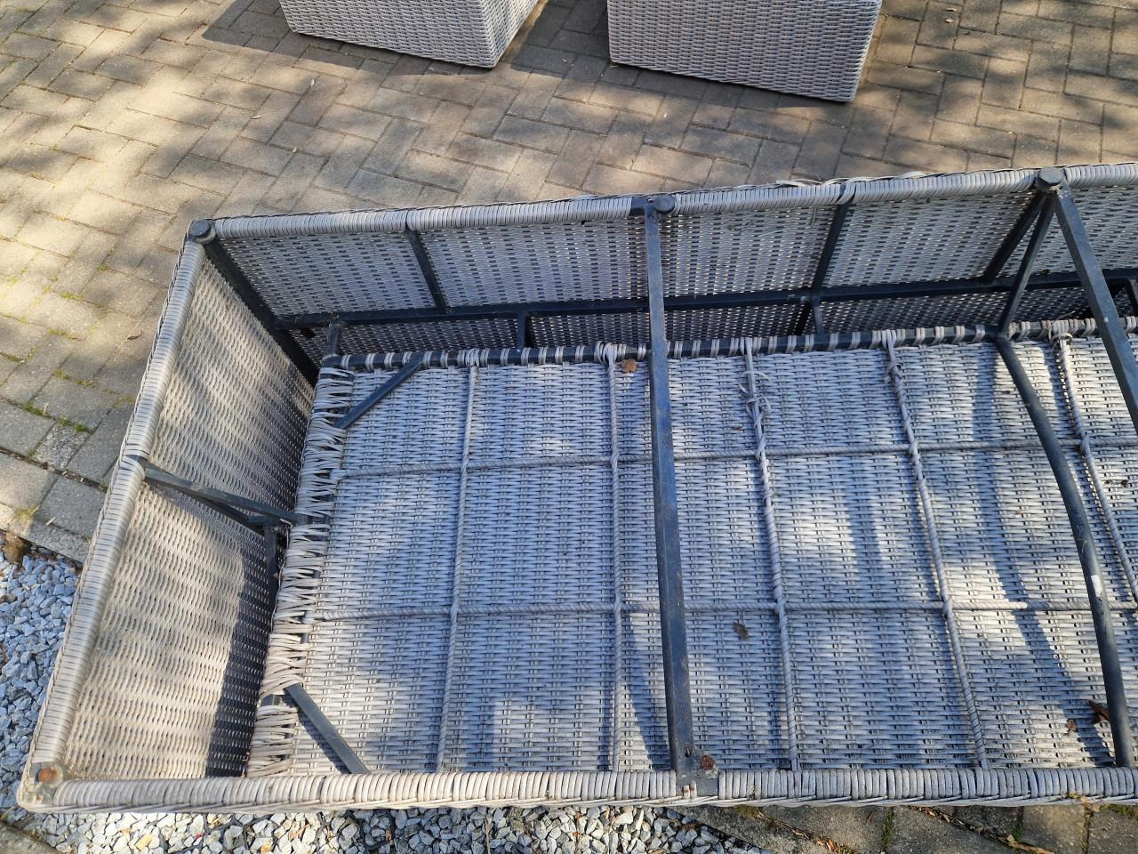 Loungeset - tuinset - tuin(hoek)bank met hocker