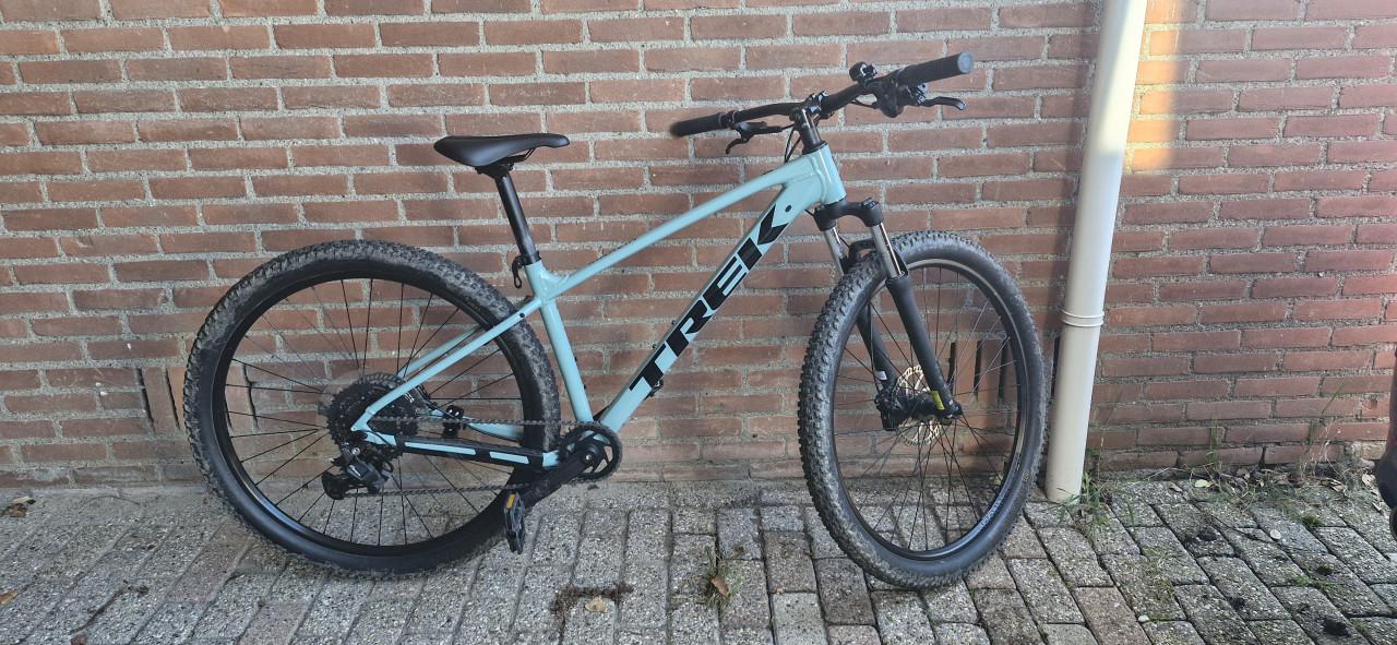 Trek Marlin 4 Mountainbike maat M