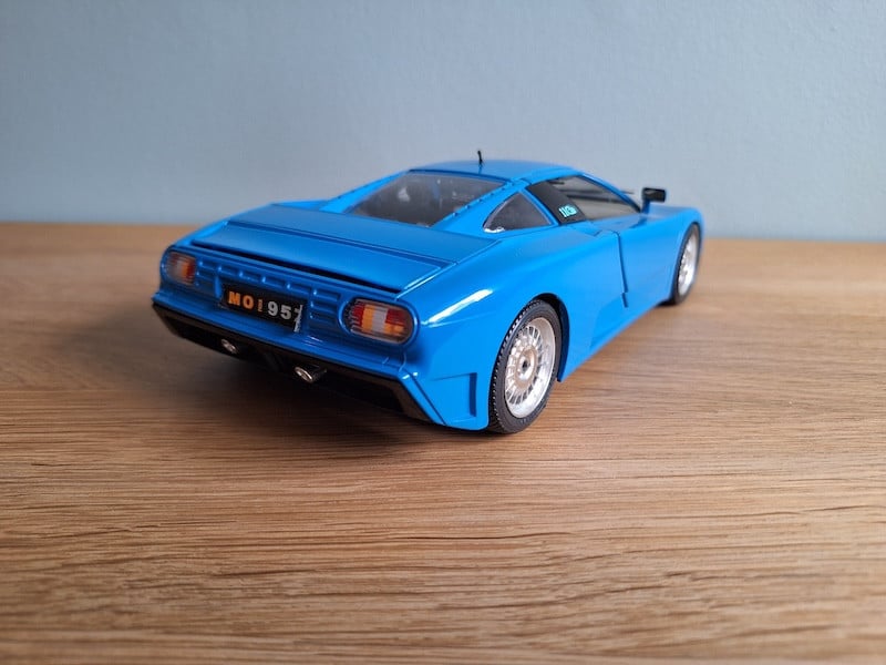 Bugatti 11GB!