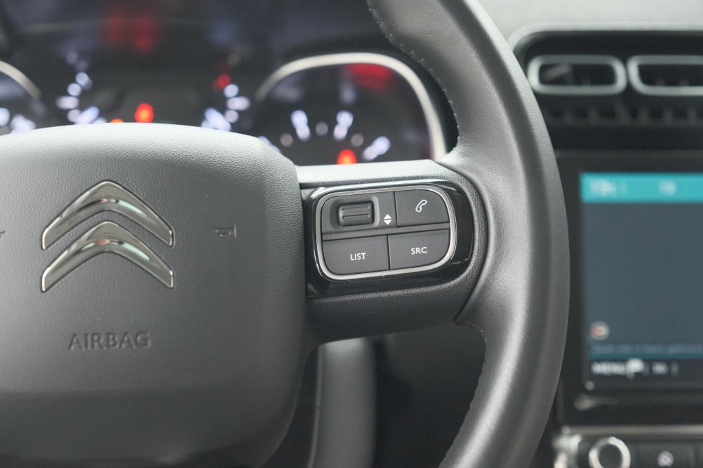 Citroen C3 Aircross puretech 130 eat6 shine | camera | navigatie | parkeers