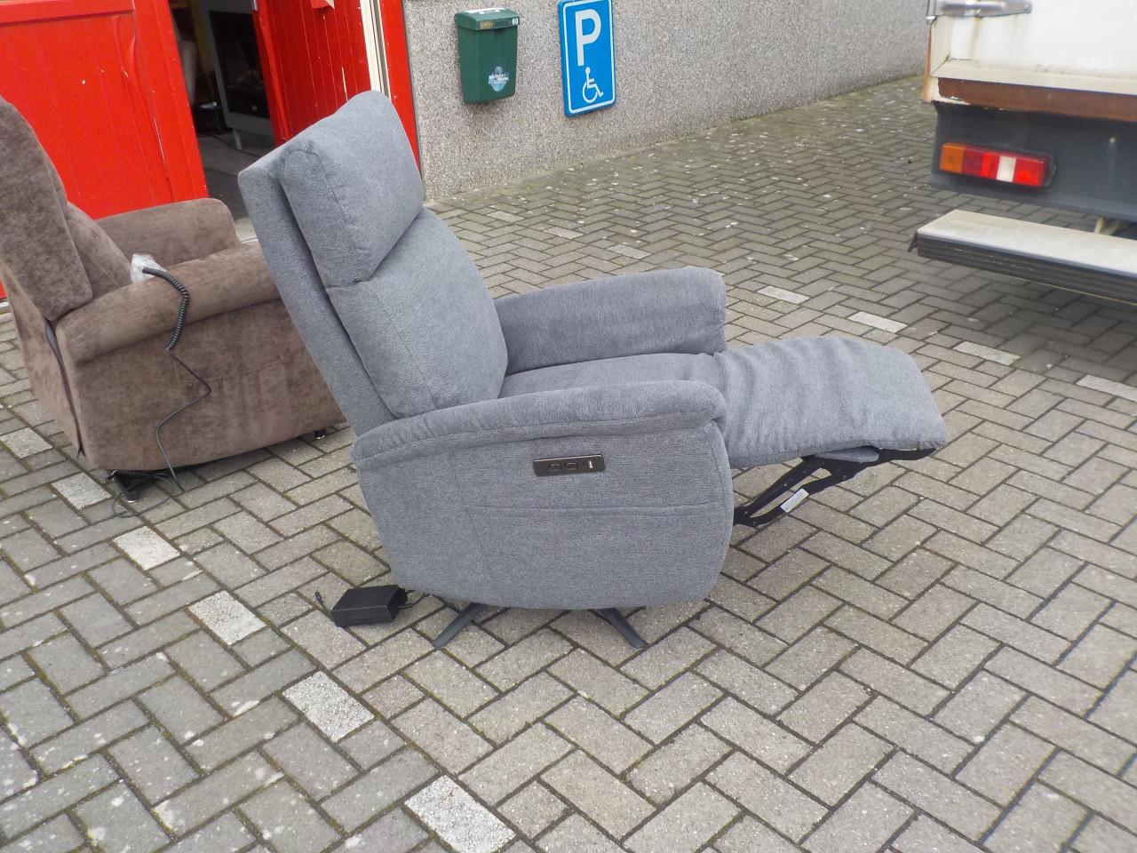 Elektrische nieuwe draai relax fauteuil in meerdere kleuren met 2 motoren