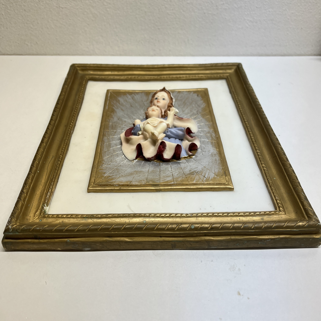 Wandbord ornament Maria en Jezus reliëf 23x28