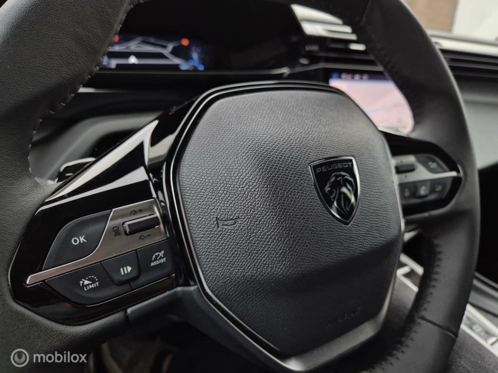 Peugeot 308 1.2 puretech allure / btw auto / automaat / led / acc / achteru