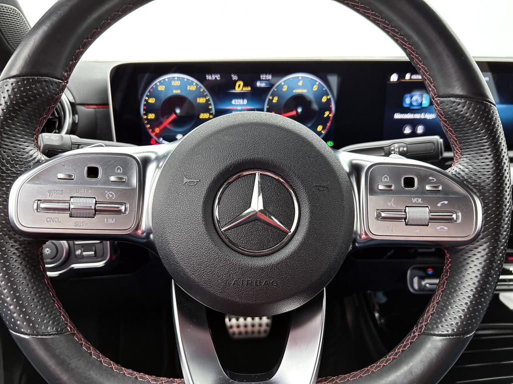 Mercedes-Benz A-Klasse 180 business solution amg | amg line | stoelverwarmi