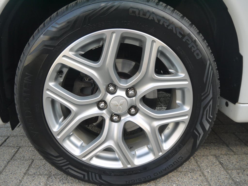 Mitsubishi Outlander 2.0 phev instyle 4wd