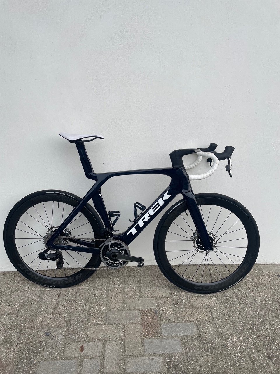 Trek Madone SLR 9 AXS Gen 7 58cm Zo goed als nieuw !!!
