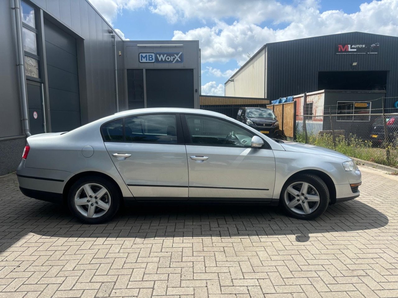 Volkswagen Passat 2.0 FSI 141.195KM Jaar Apk