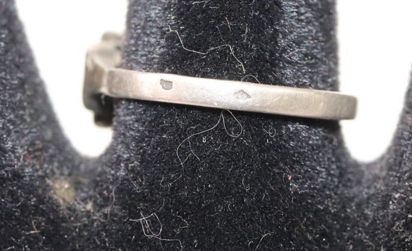 Antieke zilveren ring ( gemerkt )