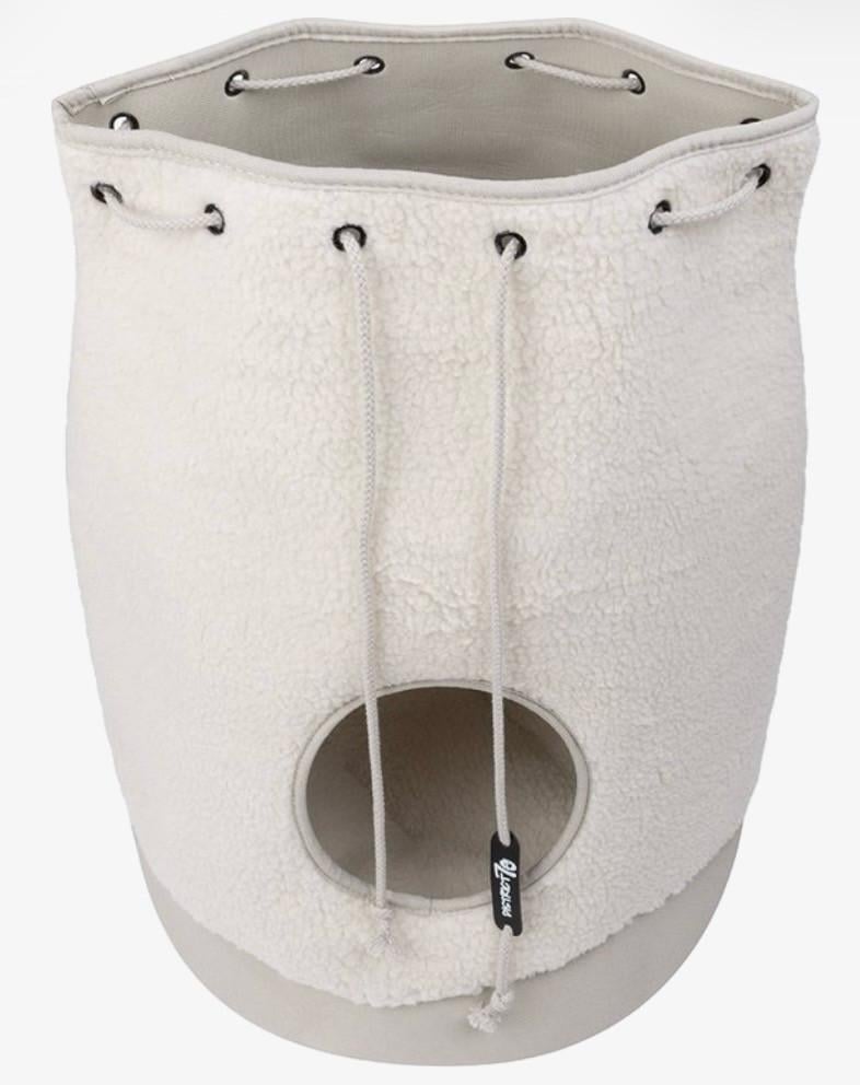 Kattenmand in teddy stof kleur crème (gebroken wit)