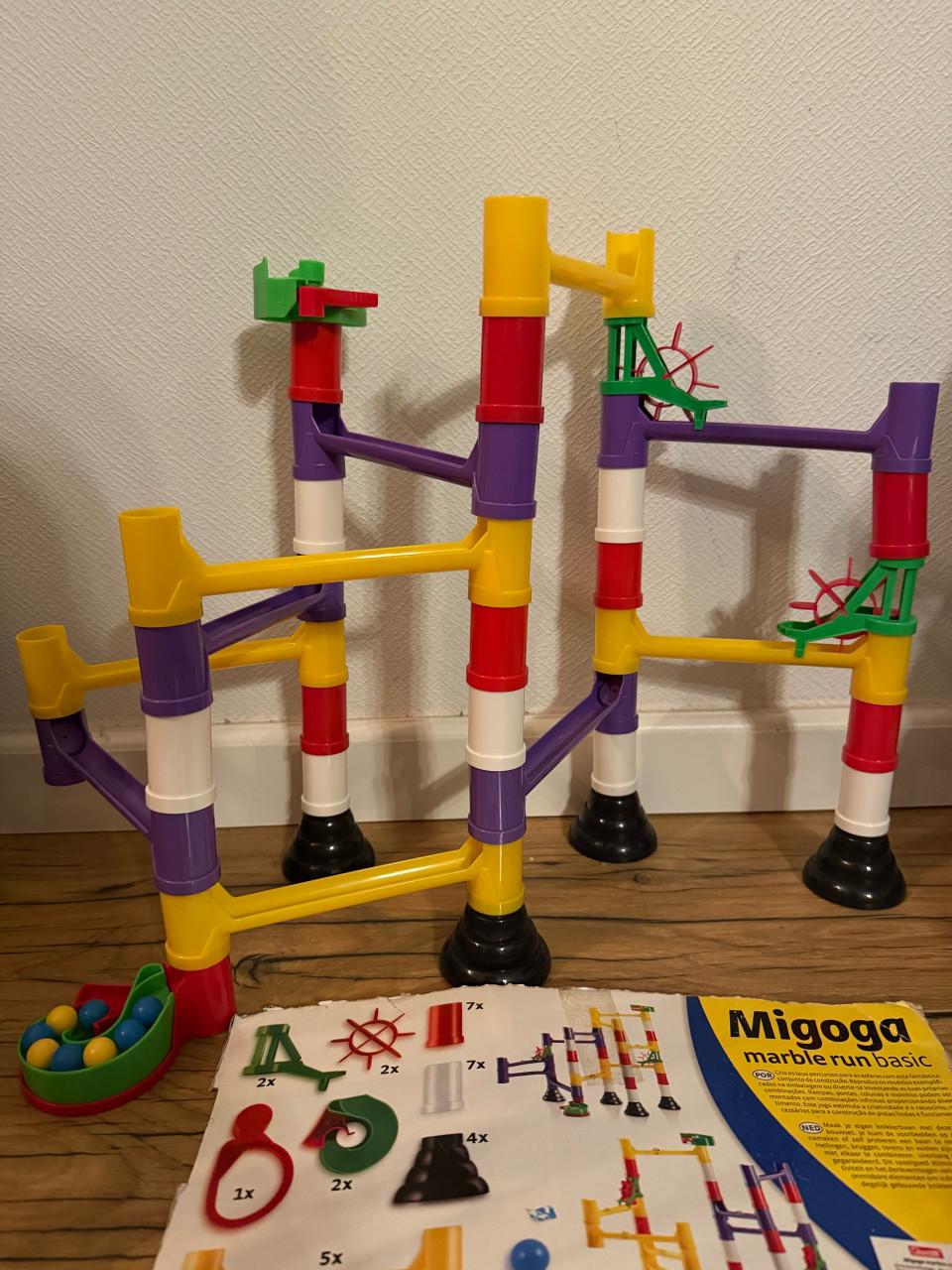 Drie verschillende knikkerbanen van Quercetti