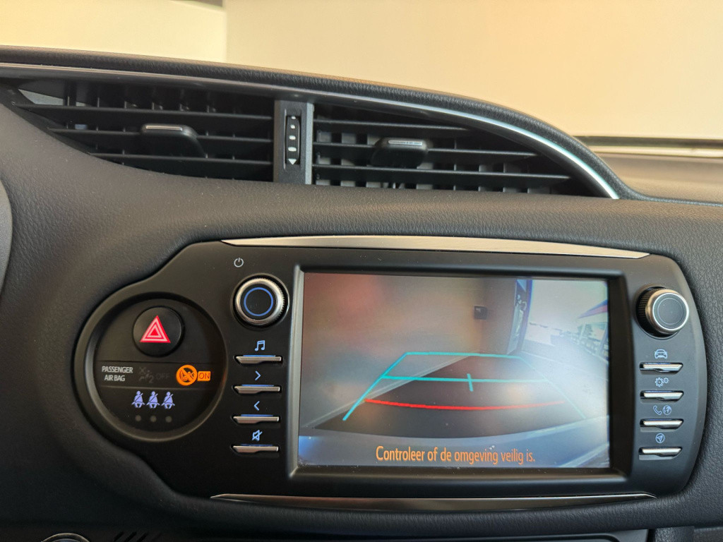 Toyota Yaris 1.5 hybrid y20 exclusive edition