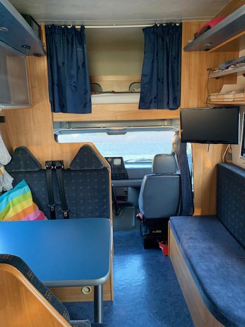 Camper