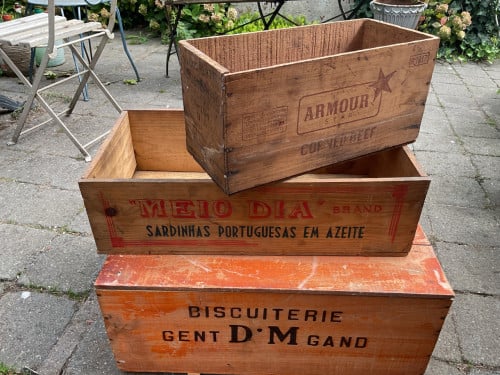 Oude houten kisten