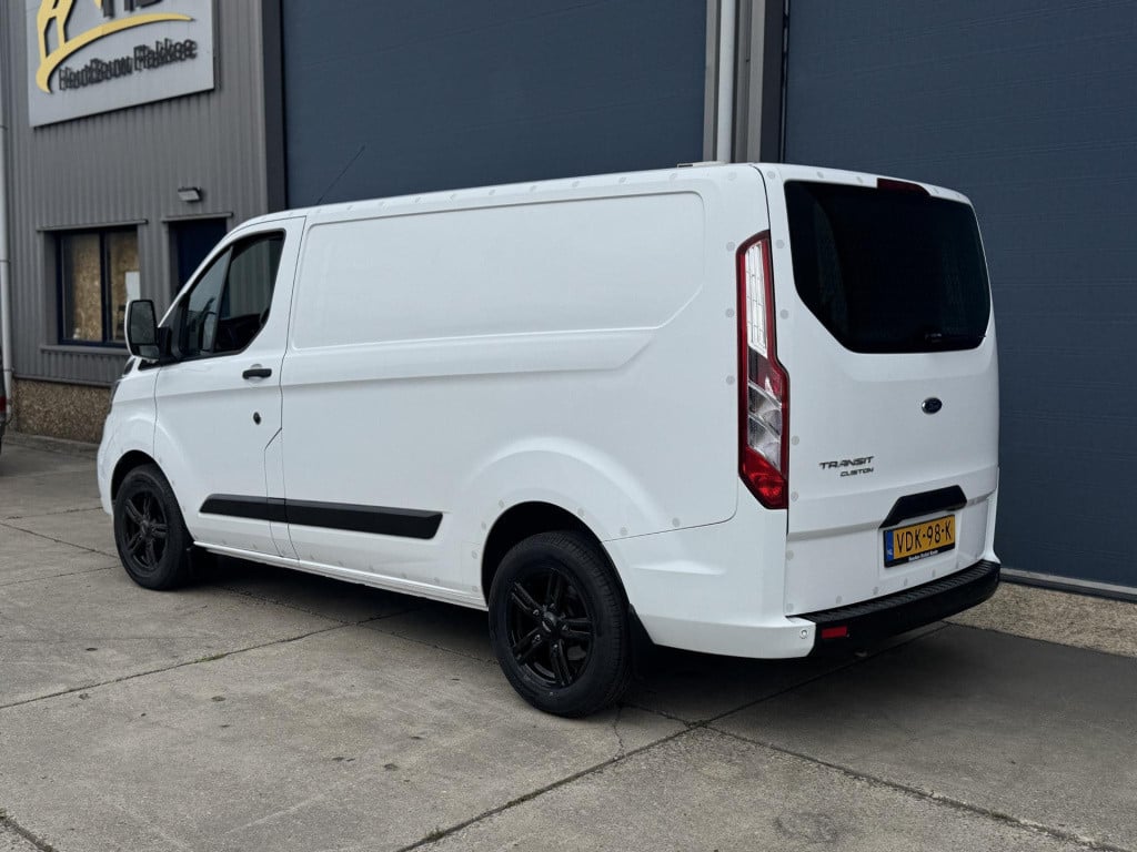 Ford Transit Custom 300 2.0 tdci l1h1 trend airco / cruise controle / n.a.p