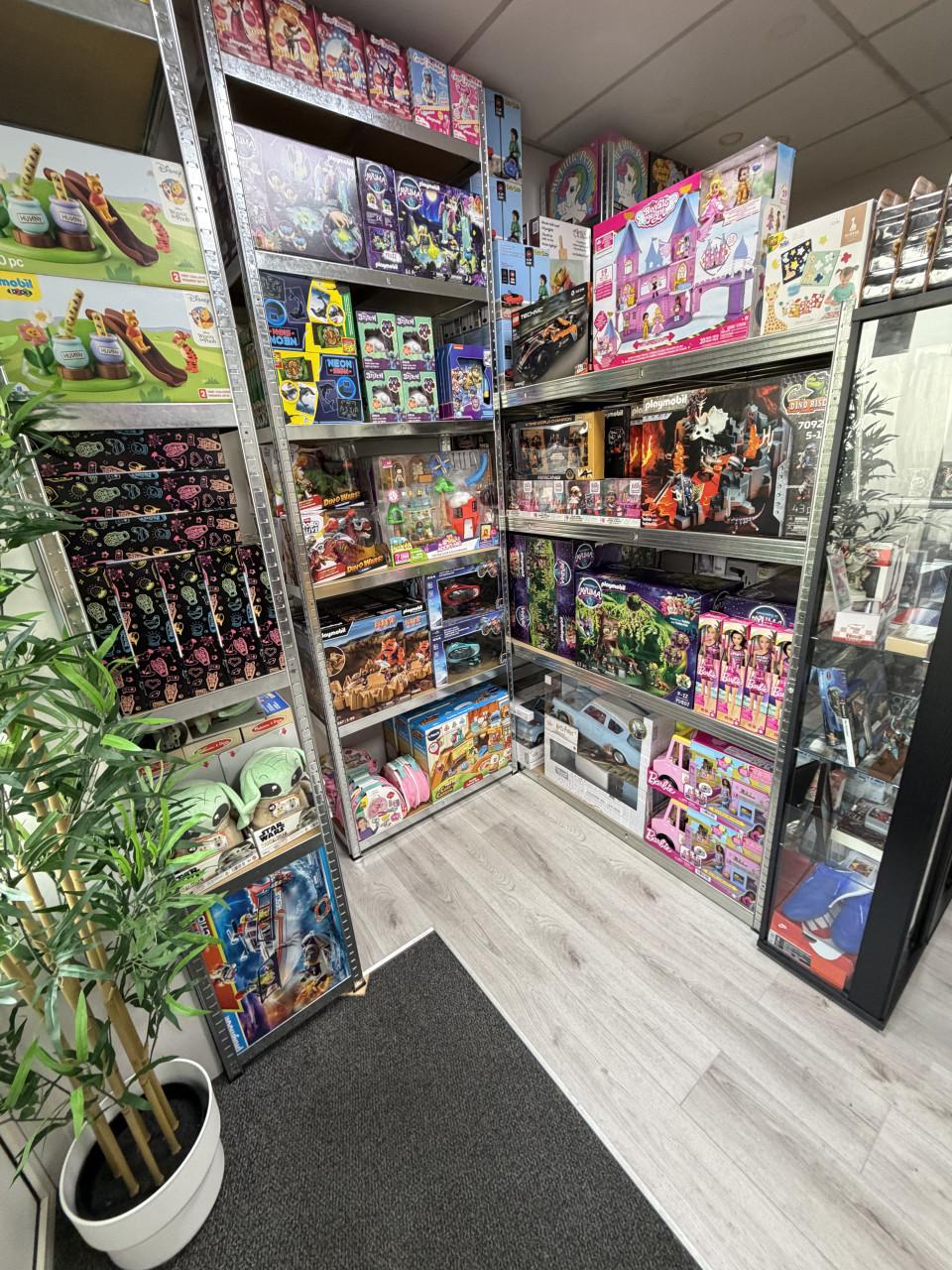 A-merk speelgoed Playmobil lego vtec disney in Heinkenszand Zeeland