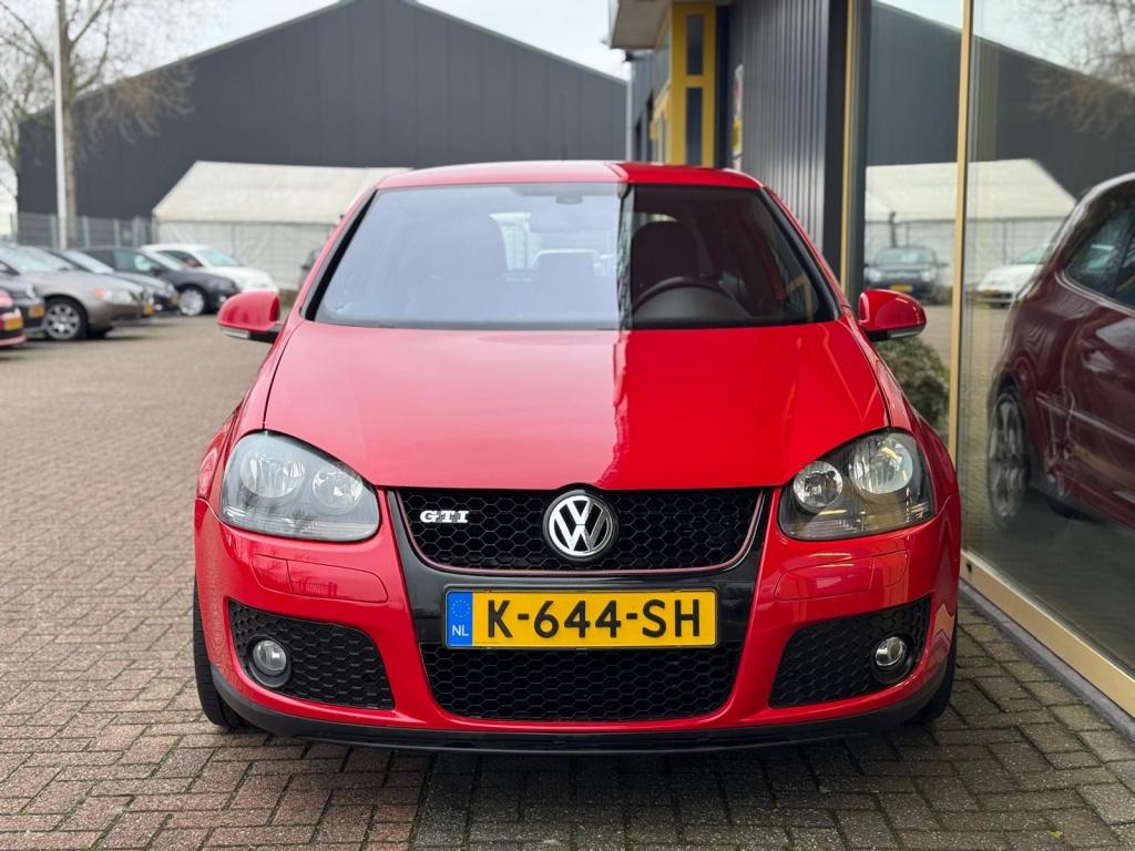Volkswagen Golf 2.0 tfsi gti