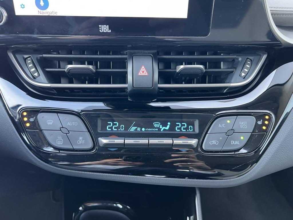 Toyota C-hr 1.8 hybrid executive