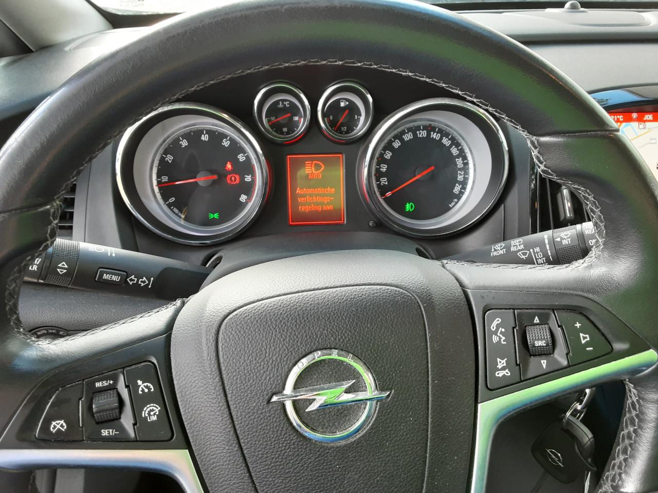 Opel Astra Sports Tourer 1.4 Business +