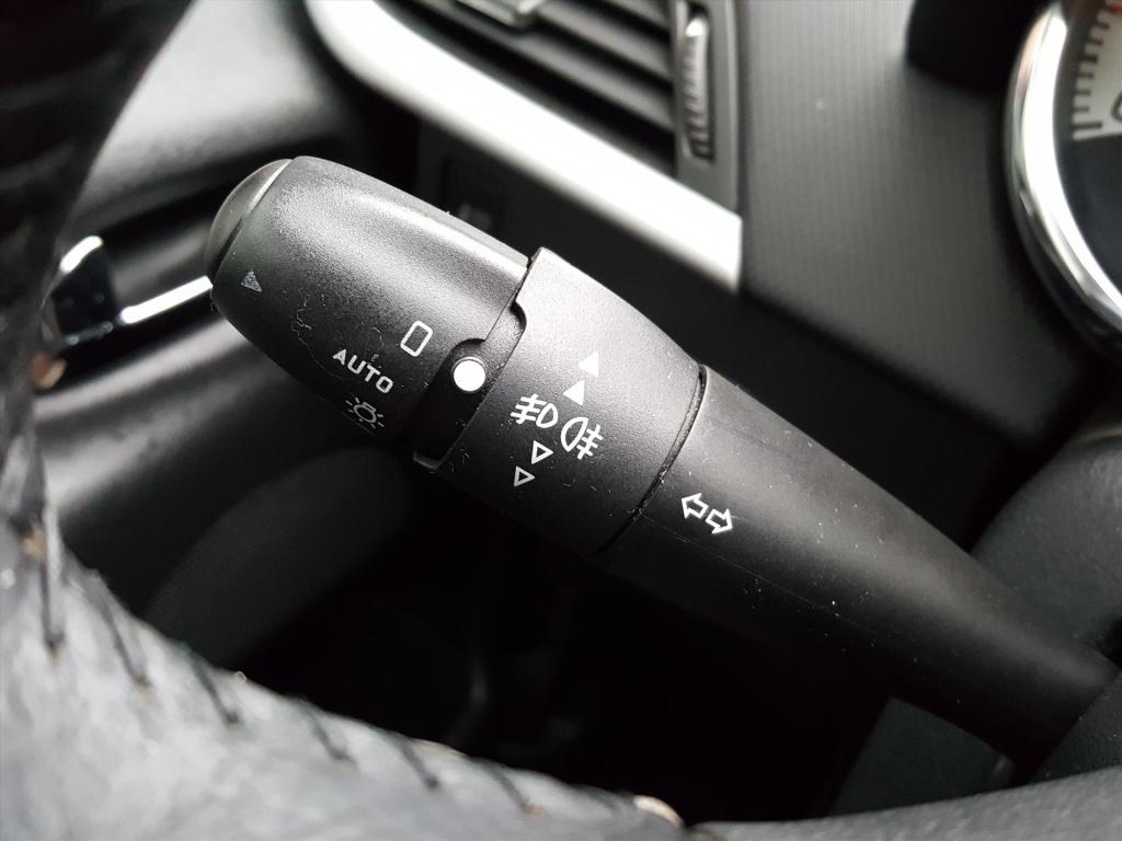 Peugeot 207 première 1.6-16v vti-120pk navigatie | cruise & climate control