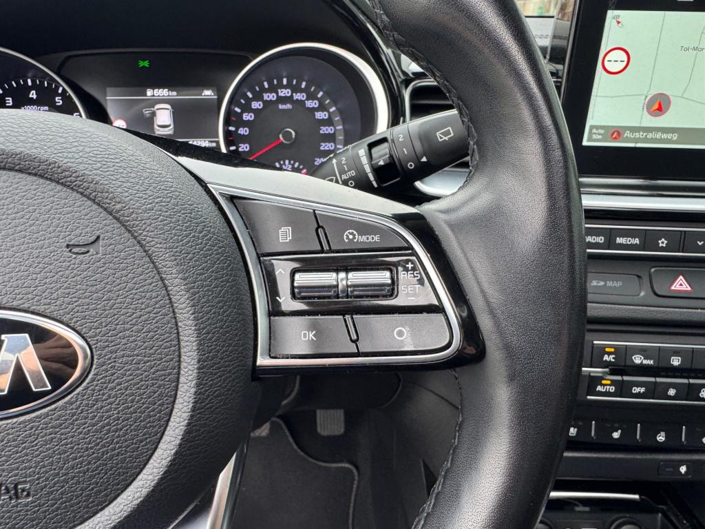 Kia Cee'd 1.4 t-gdi executiveline , apple-carplay, achteruit rijcamera, lee