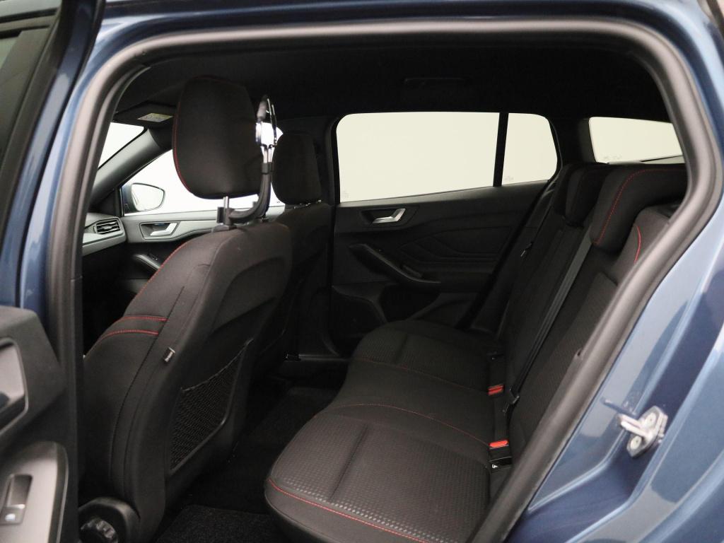 Ford Focus wagon 1.0 ecoboost hybrid st line style | trekhaak | climate con