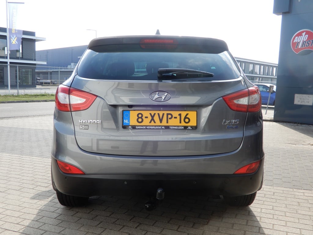 Hyundai Ix35 1.6i gdi go! | trekhaak 1200kg | navigatie | nl auto | achteru