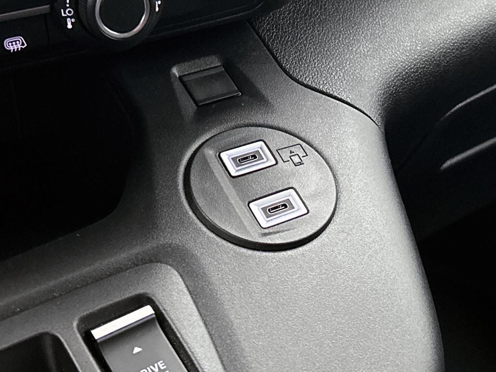 Citroen Ë-berlingo 136pk 50 kwh lengte 1 | rijklaar | 3 zitplaatsen | 360 c