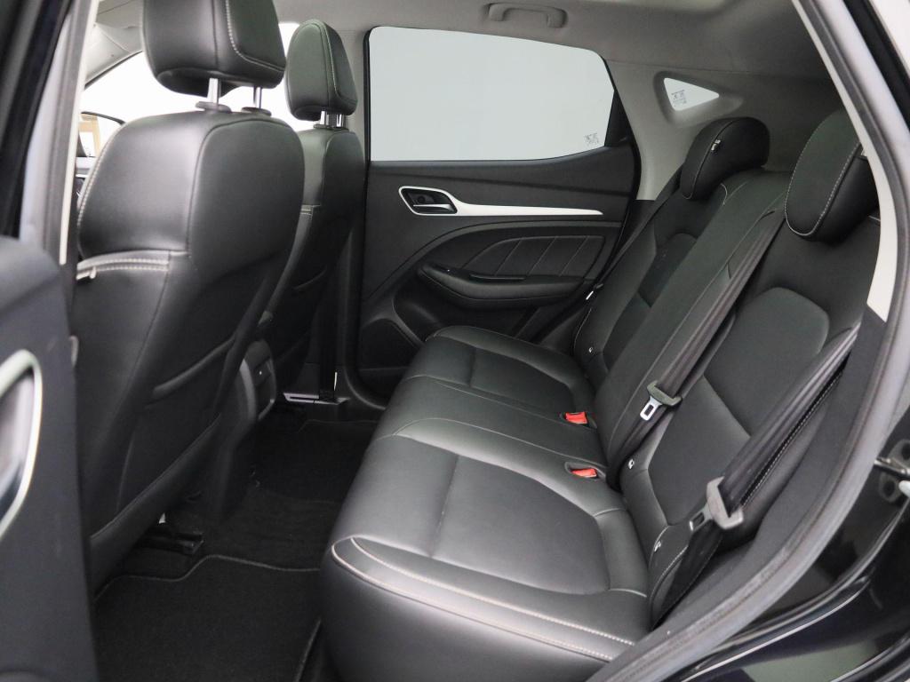 MG Zs Ev mg luxury 45 kwh | automaat | panoramadak | leder | navigatie | ai