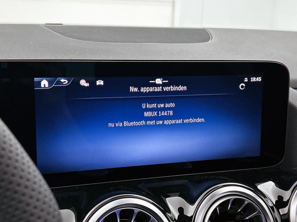 Mercedes-Benz Gla-klasse 250 e business solution amg | nightpakket | premiu