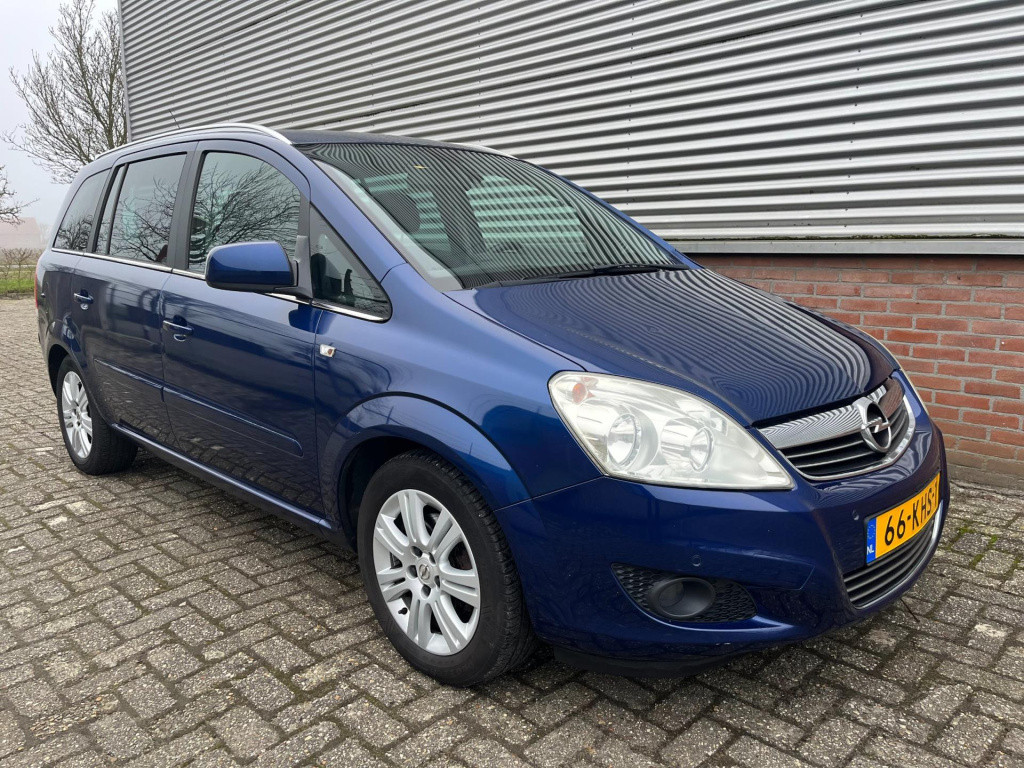 Opel Zafira 1.8 cosmo | orig. nl | 1e eigenaar | trekhaak