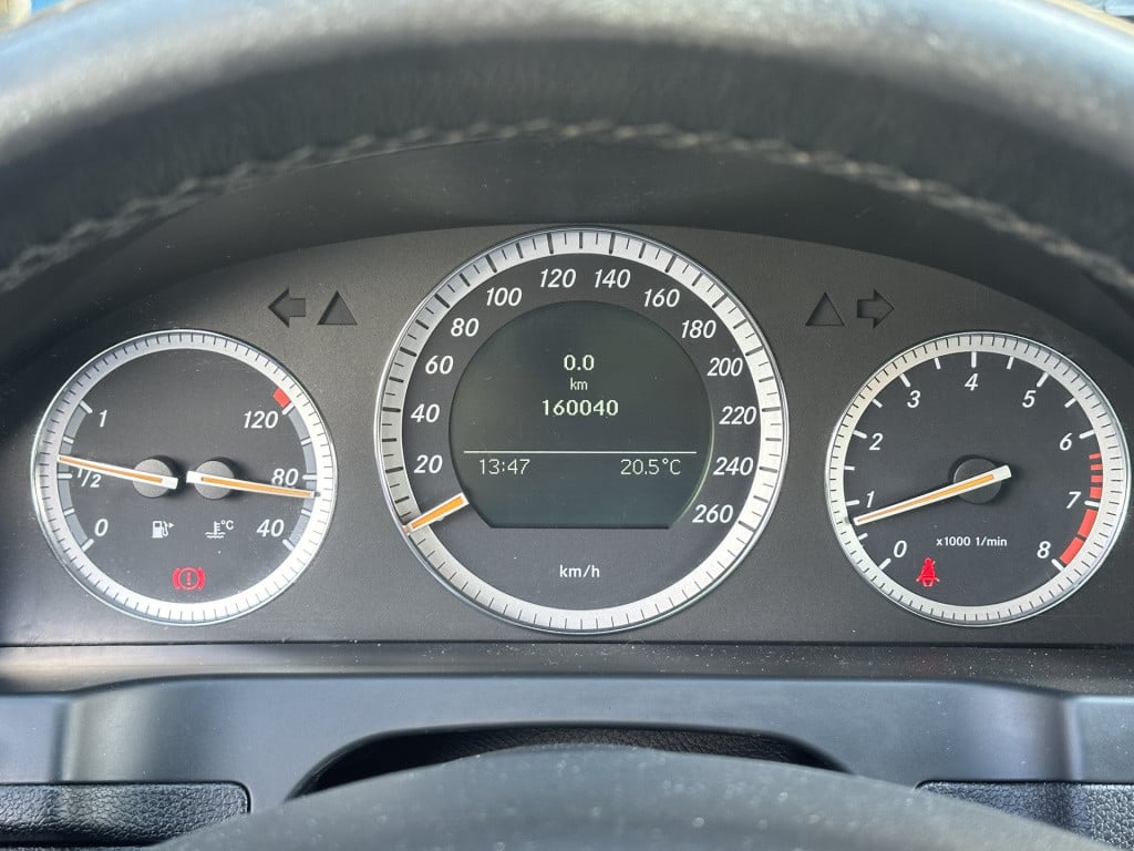 Mercedes-Benz C-Klasse 180 k elegance l stoelverwarming l trekhaak l alarm 