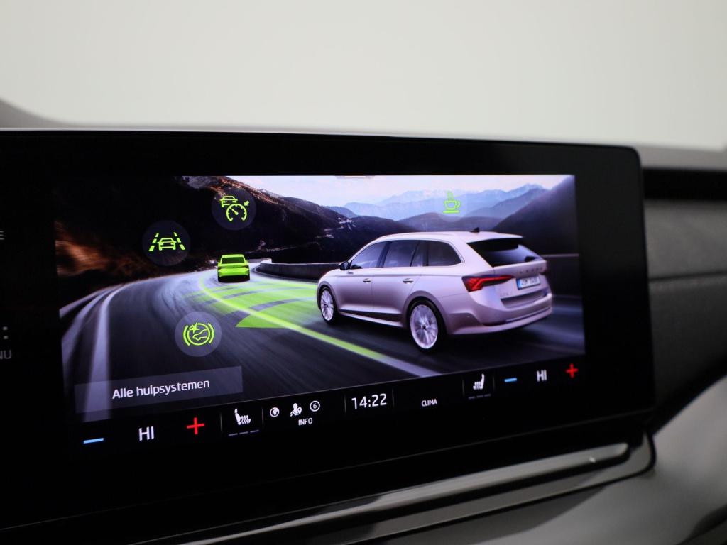 Skoda Octavia combi 1.5 e-tsi business edition plus | automaat | navigatie 