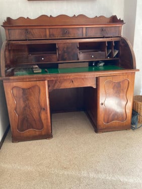 Engels rolluik bureau