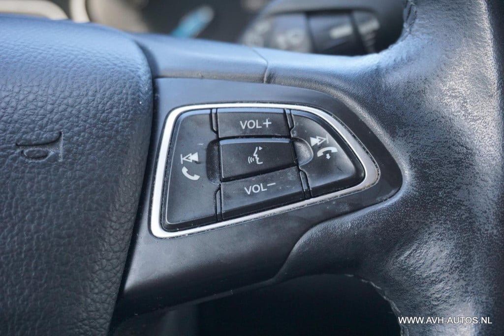 Ford Focus wagon 1.0 first edition