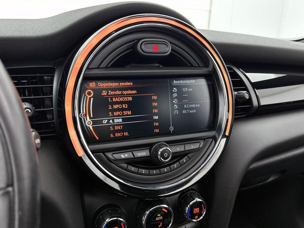 Mini Cooper mini 1.5 marylebone | panorama dak | climate control | bluetoot