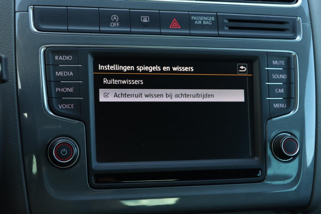 Volkswagen Polo 1.2 tsi first edition 90pk